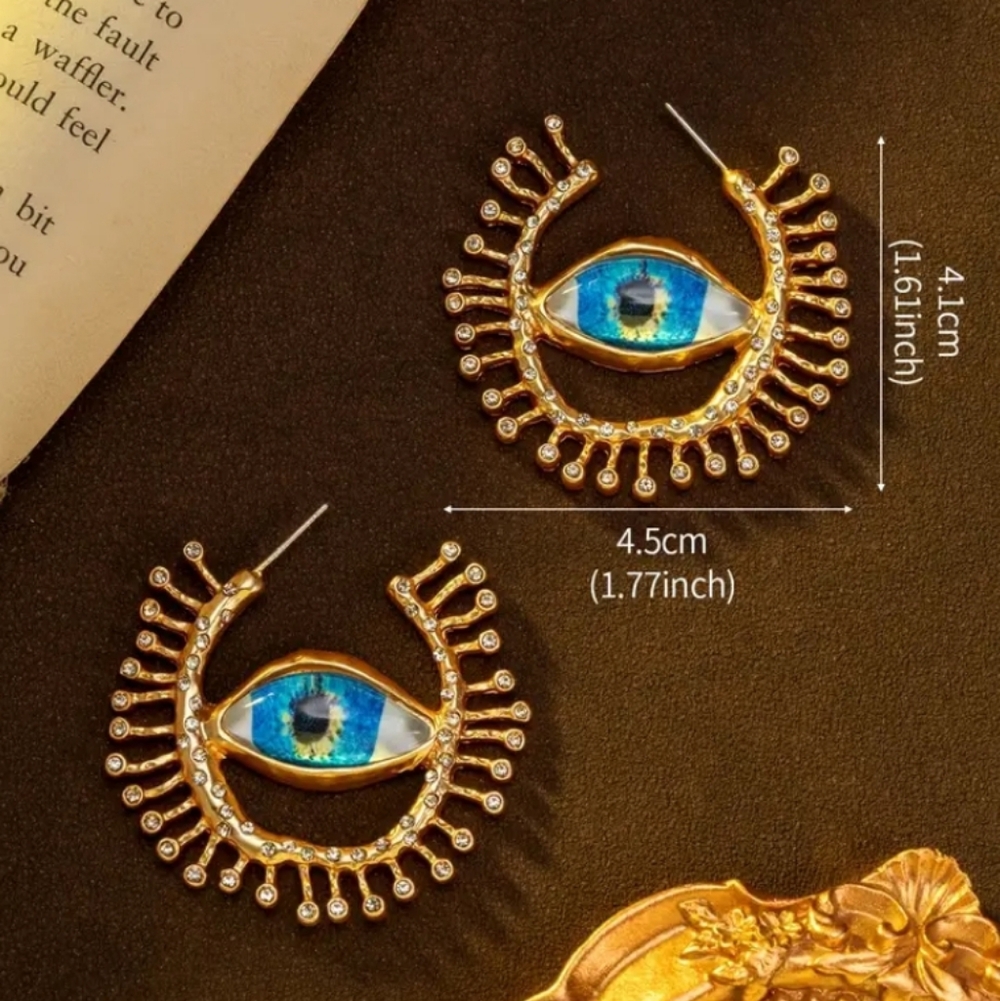 🆕️ Schiaparelli Genuine Gold and Blue Eye Motif Earrings NWOT - Picture 12 of 13